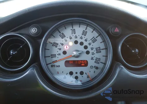 2006 Mini Cooper из США, поврежденный, VIN WMWRC33516TK94083